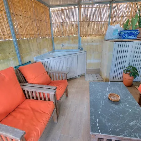 Independent Old House In Gozo With Modernized Interior شقة *