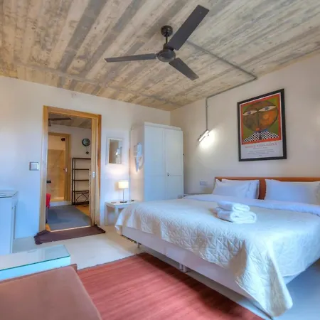 Independent Old House In Gozo With Modernized Interior شقة *