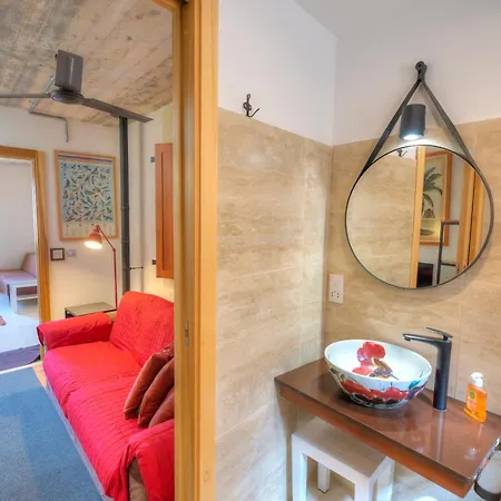 Apartment Independent Old House In Gozo With Modernized Interior Munxar