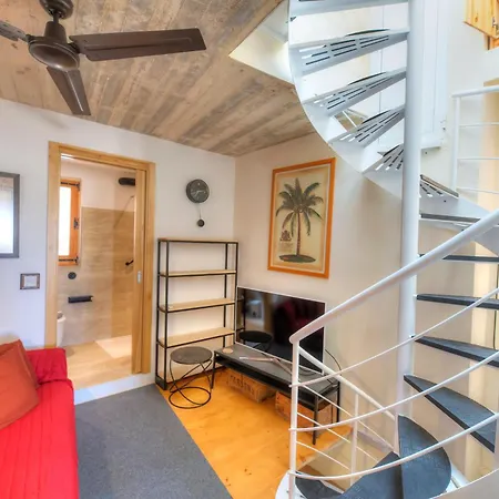Apartment Independent Old House In Gozo With Modernized Interior Munxar